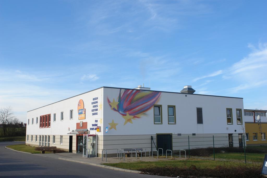 Euroville Jugend- Und Sporthotel Naumburg  Exteriör bild