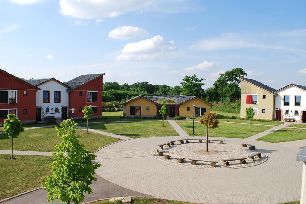 Euroville Jugend- Und Sporthotel Naumburg  Exteriör bild