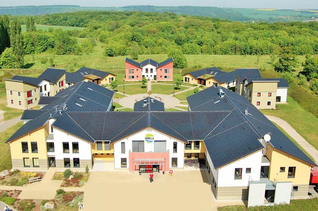 Euroville Jugend- Und Sporthotel Naumburg  Exteriör bild